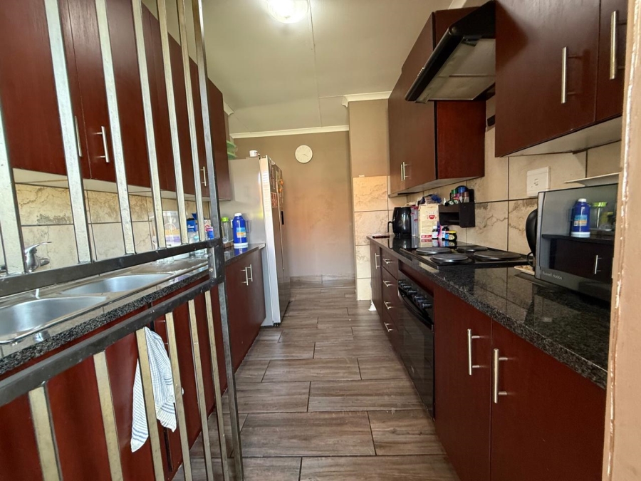 3 Bedroom Property for Sale in Waterval East North West